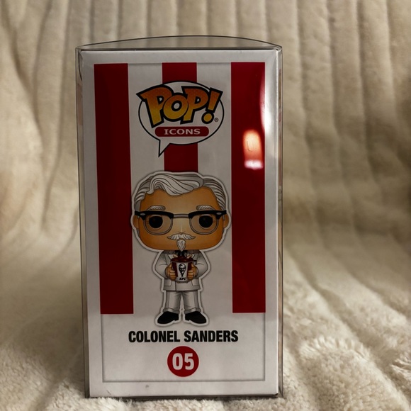 Funko POP! KFC "COLONEL SANDERS" #05 - Picture 4 of 7
